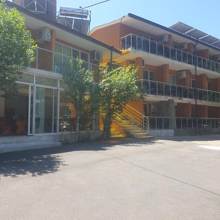 Hotel Maria Китен Экстерьер фото